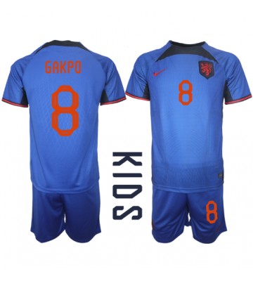 Maillot de foot Pays-Bas Cody Gakpo #8 Extérieur enfant Monde 2022 Manches Courte (+ pantalon court)